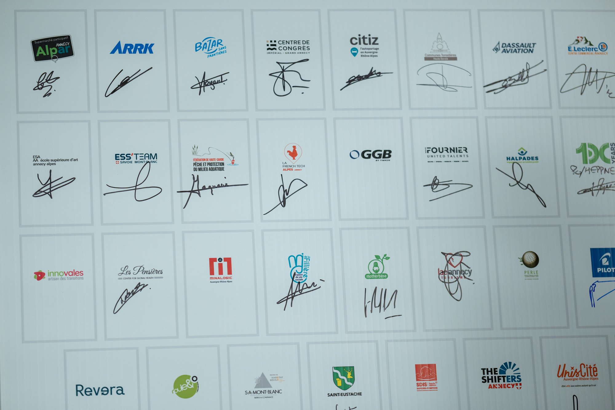 Signature motherbase Signature motherbase